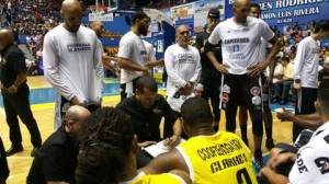 Tiempo muerto de Pachy Cruz (Foto: @CapitanesAreBSN)