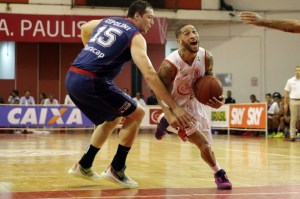 Kenny Dawkins (Foto: João Neto/LNB)