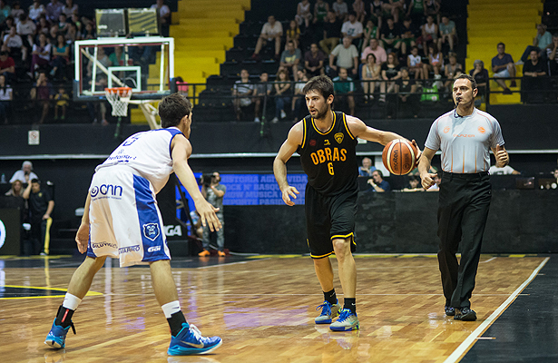 Bruno Fitipaldo (Foto: Prensa Obras Basket)