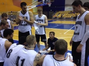 Banquillo del Avtodor Saratov (Foto: @AvtodorSaratov)