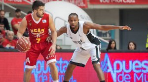 Facu Campazzo y Jonathan Tabu (Foto: ACB Photo / Javier Bernal)