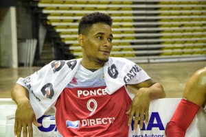 Víctor Liz (Foto: @LeonesPonceBSN)