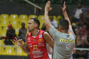 cesar-garcia-cocodrilos