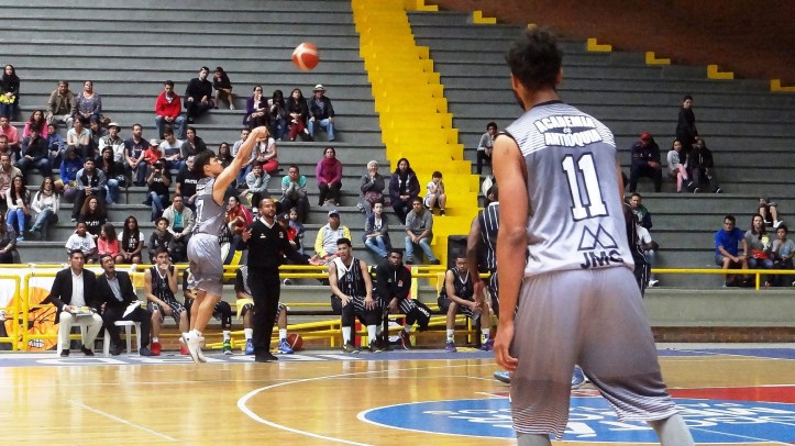 simon-granados-academia