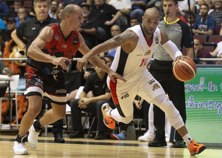 José Vargas Guaros vs Leones Ponce 09-02