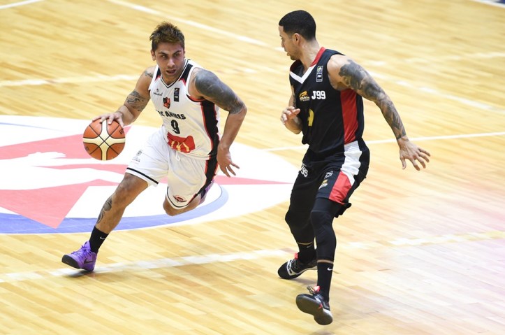 morales cancha latina