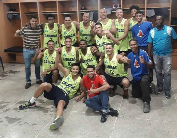 Screenshot_2019-05-22-23-57-01